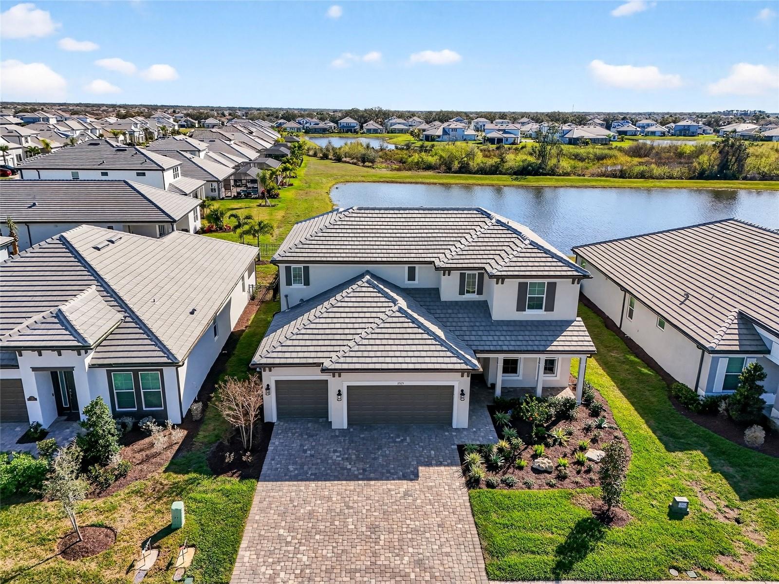 Image 65 of 87 For 17615 Savory Mist Circle