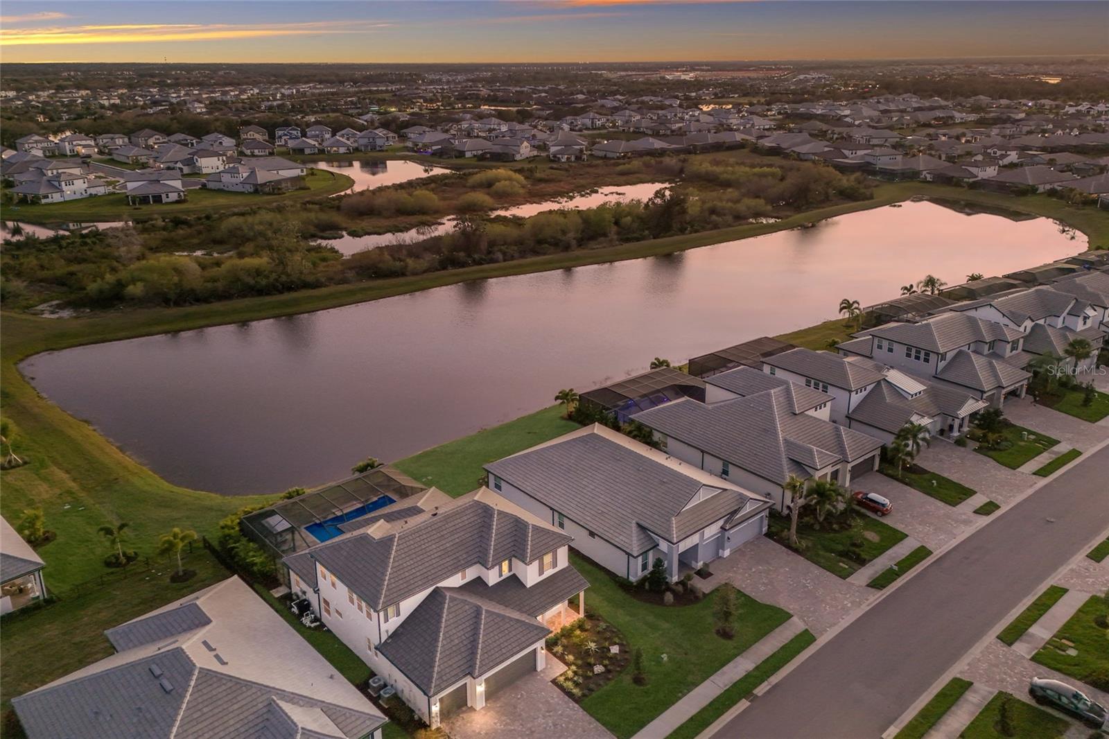 Image 70 of 87 For 17615 Savory Mist Circle