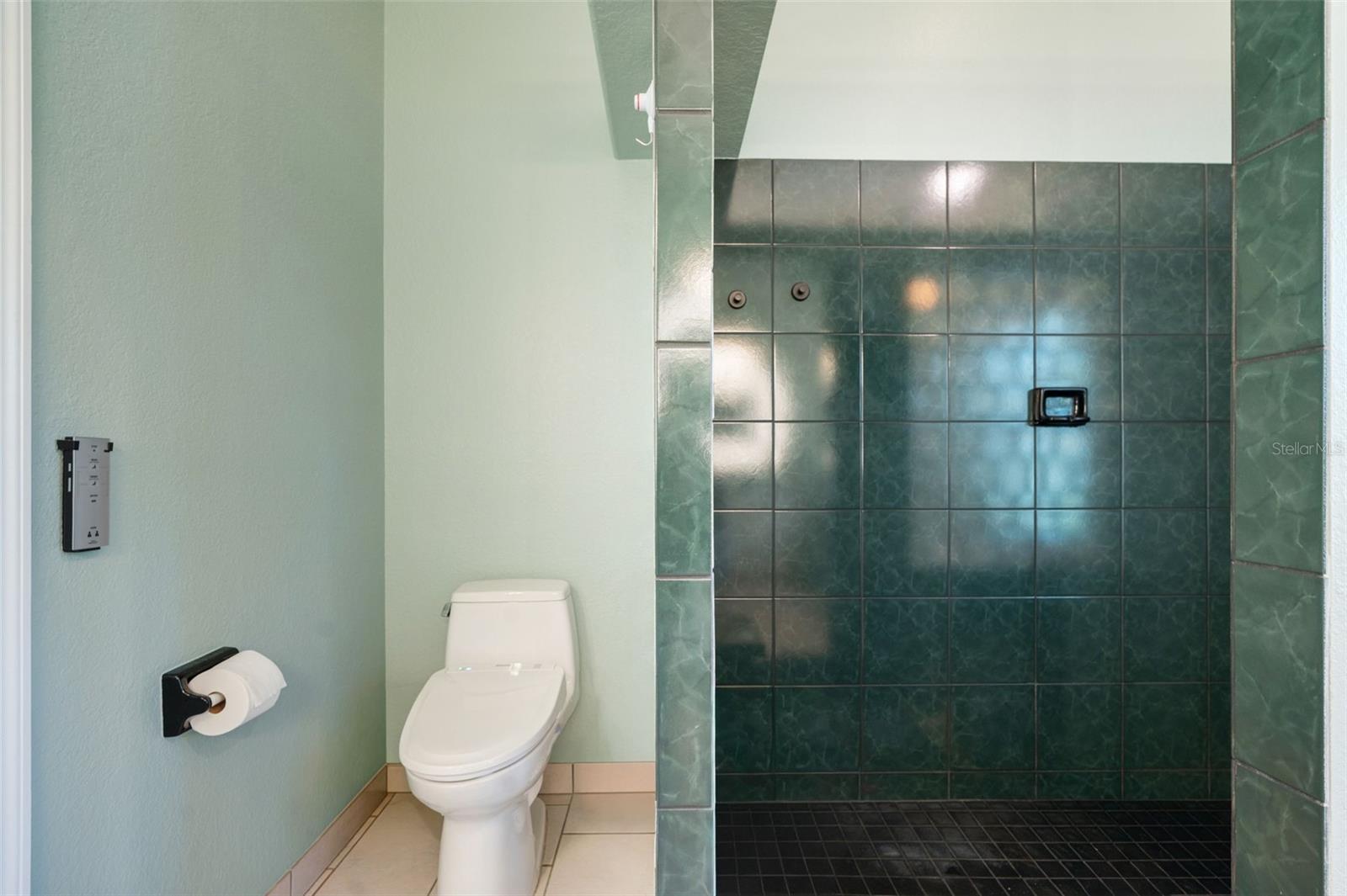 Image 17 of 47 For 6406 Spyglass Lane