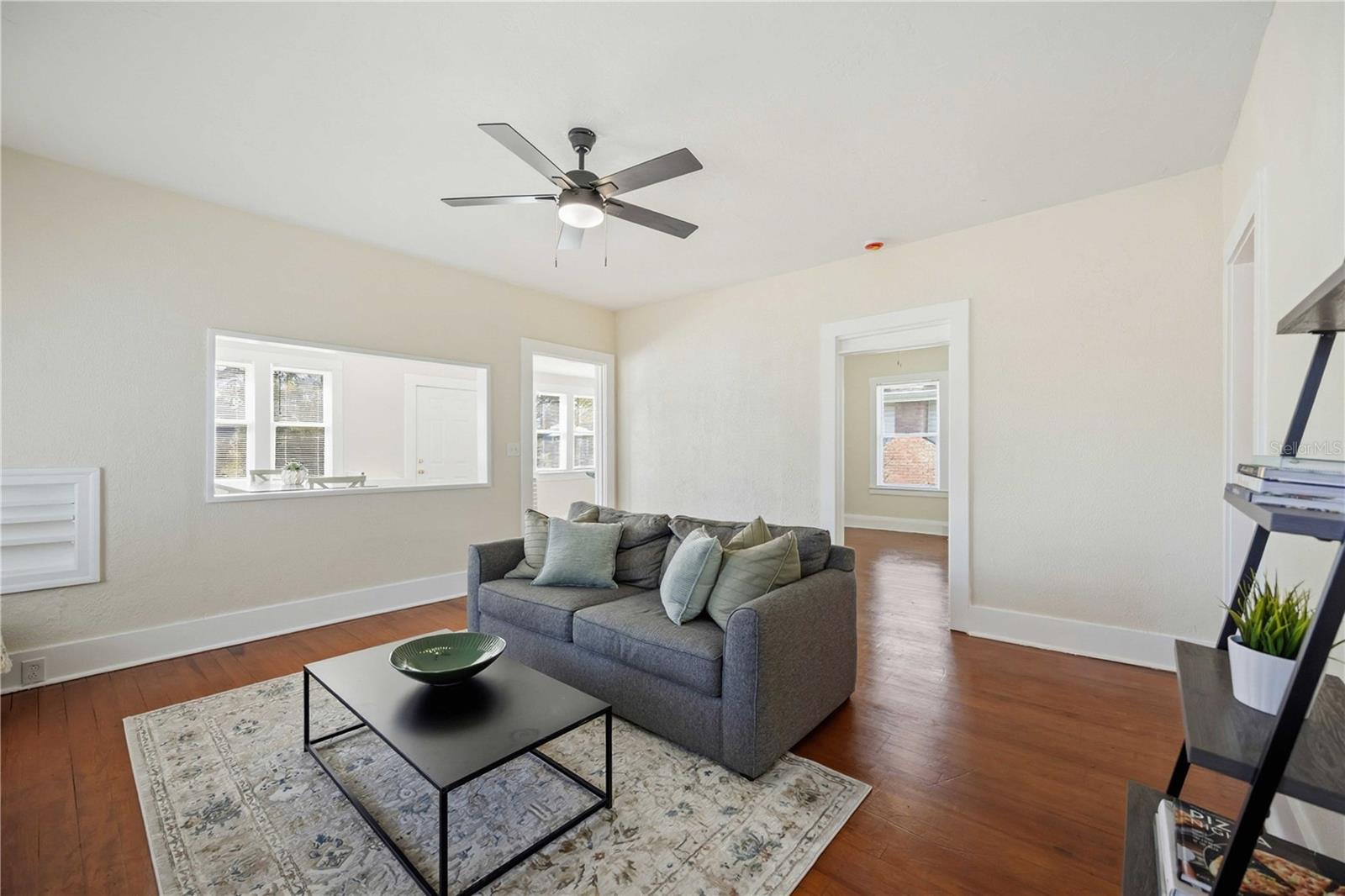 Image 14 of 58 For 2710 3rd Avenue W