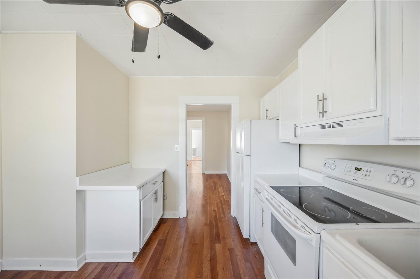 Image 16 of 58 For 2710 3rd Avenue W