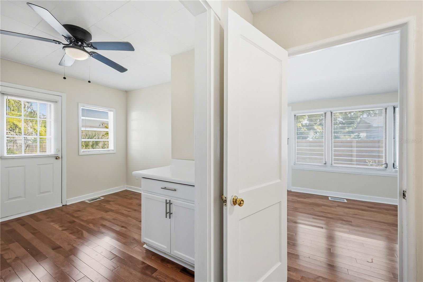 Image 25 of 58 For 2710 3rd Avenue W