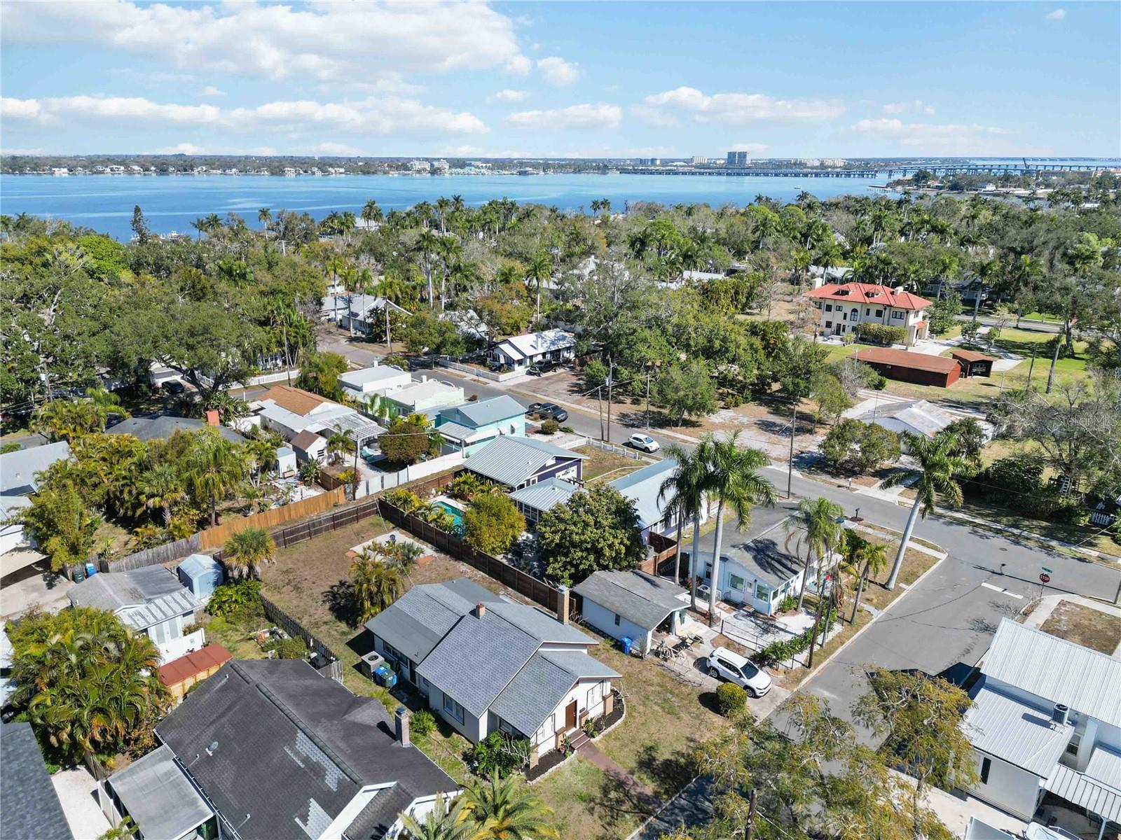 Image 53 of 58 For 2710 3rd Avenue W