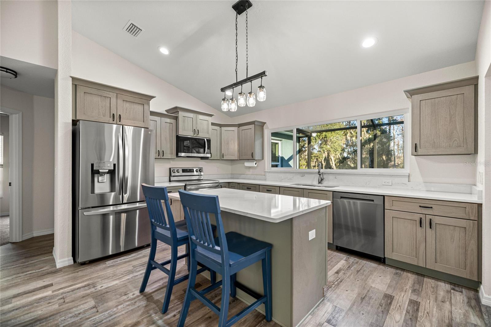 Image 10 of 40 For 3411 Cypress Drive