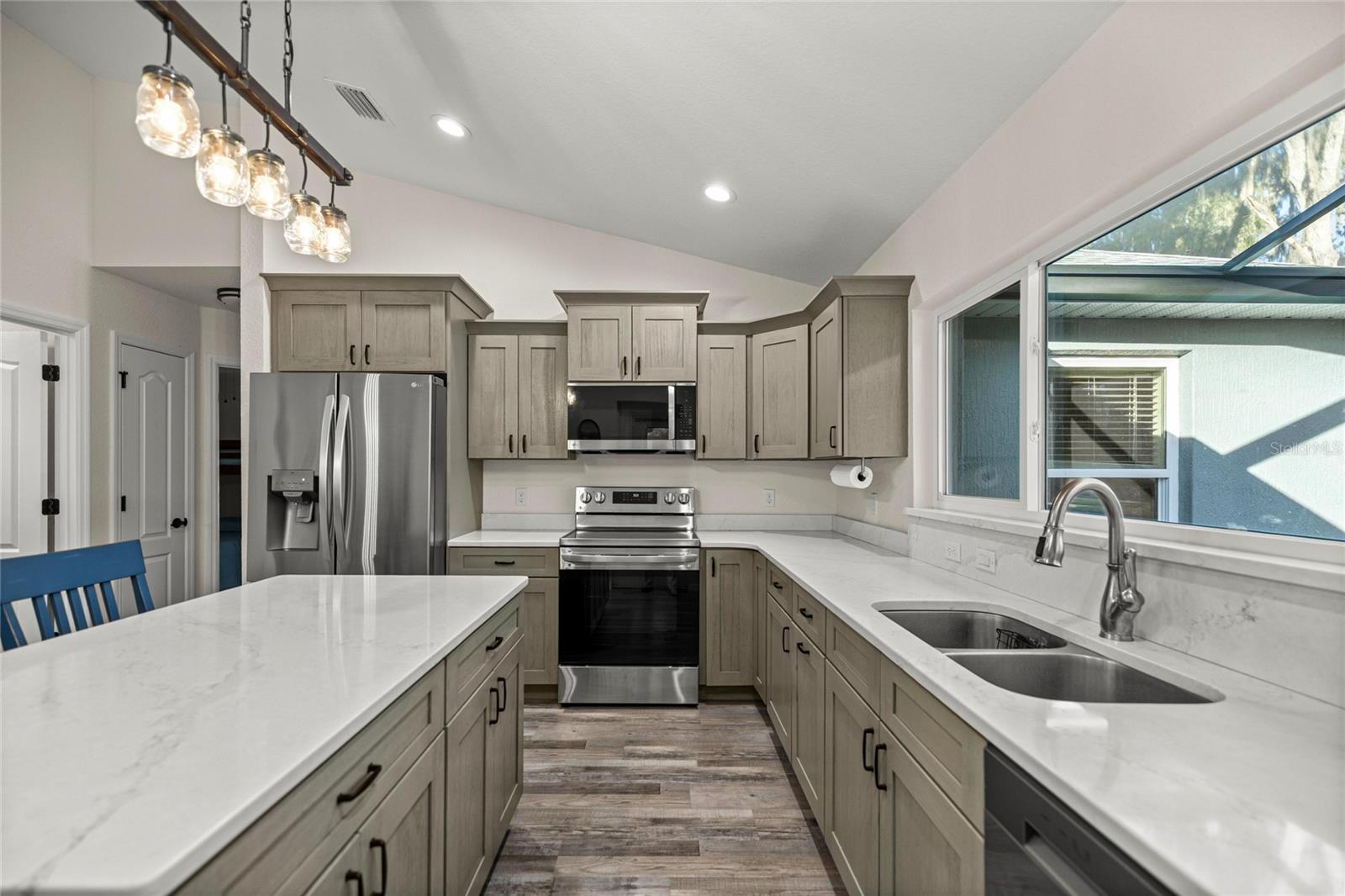 Image 8 of 40 For 3411 Cypress Drive