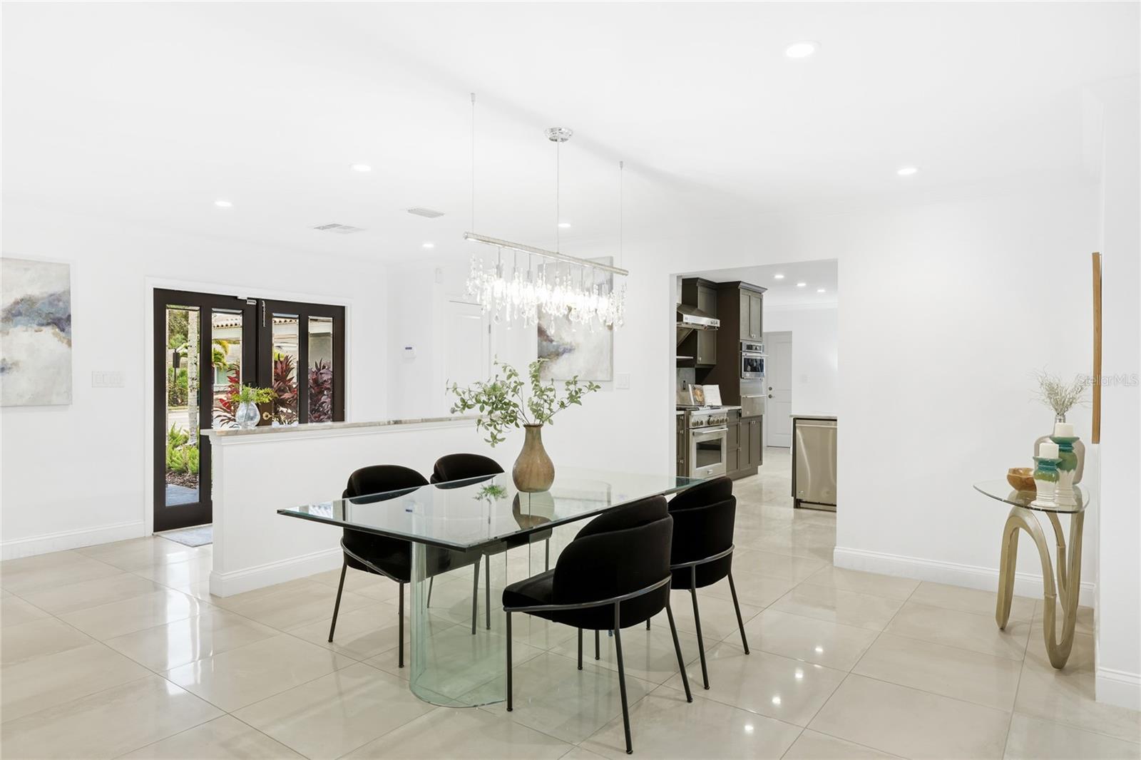 Image 11 of 83 For 526 Bird Key Drive