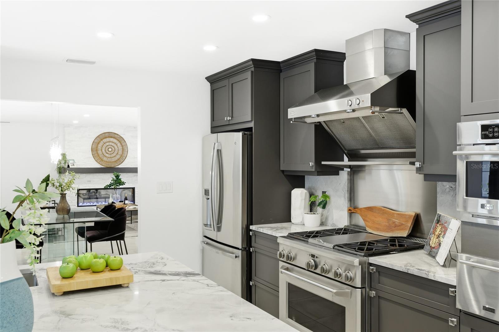 Image 26 of 83 For 526 Bird Key Drive