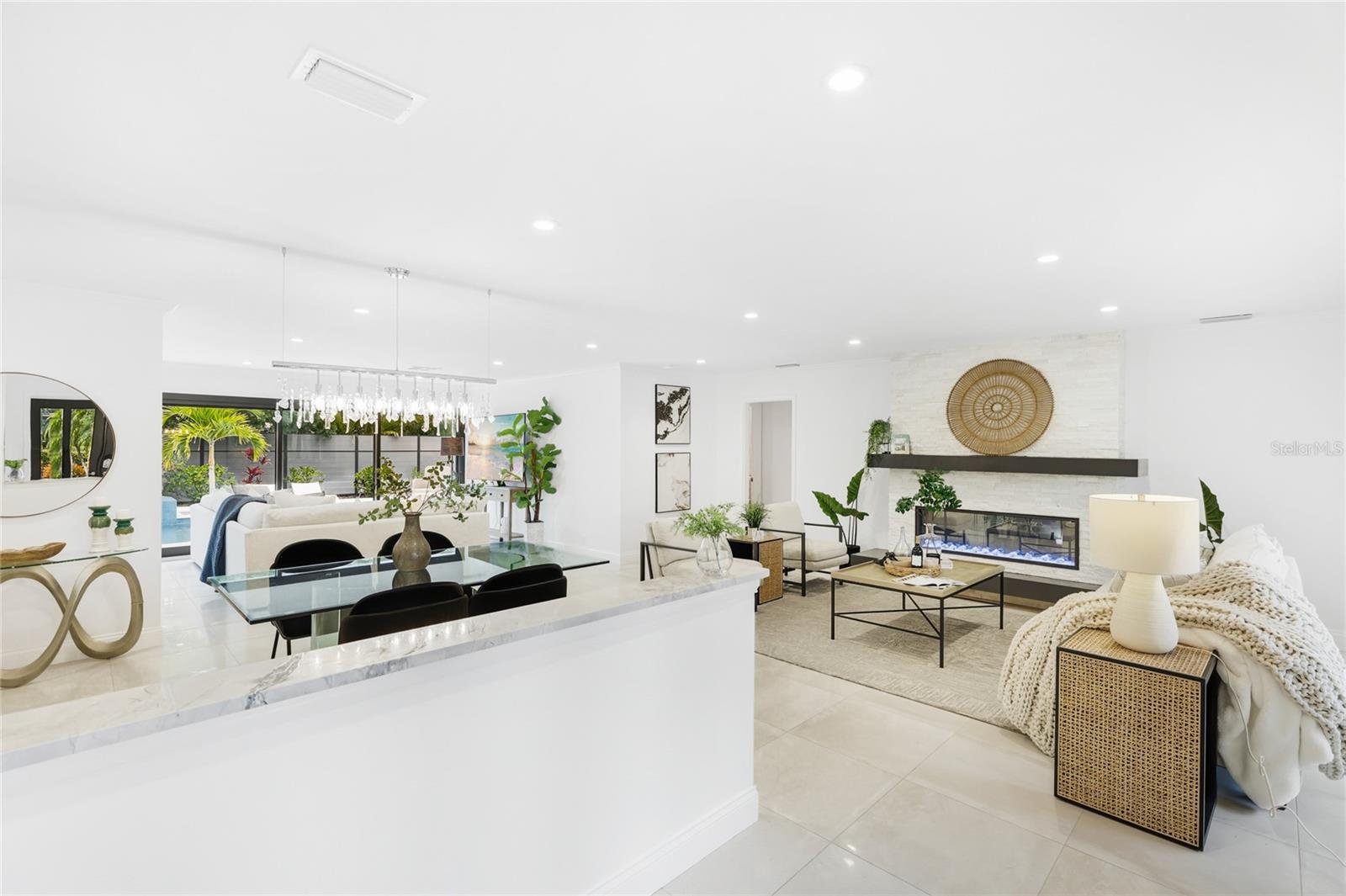 Image 3 of 83 For 526 Bird Key Drive