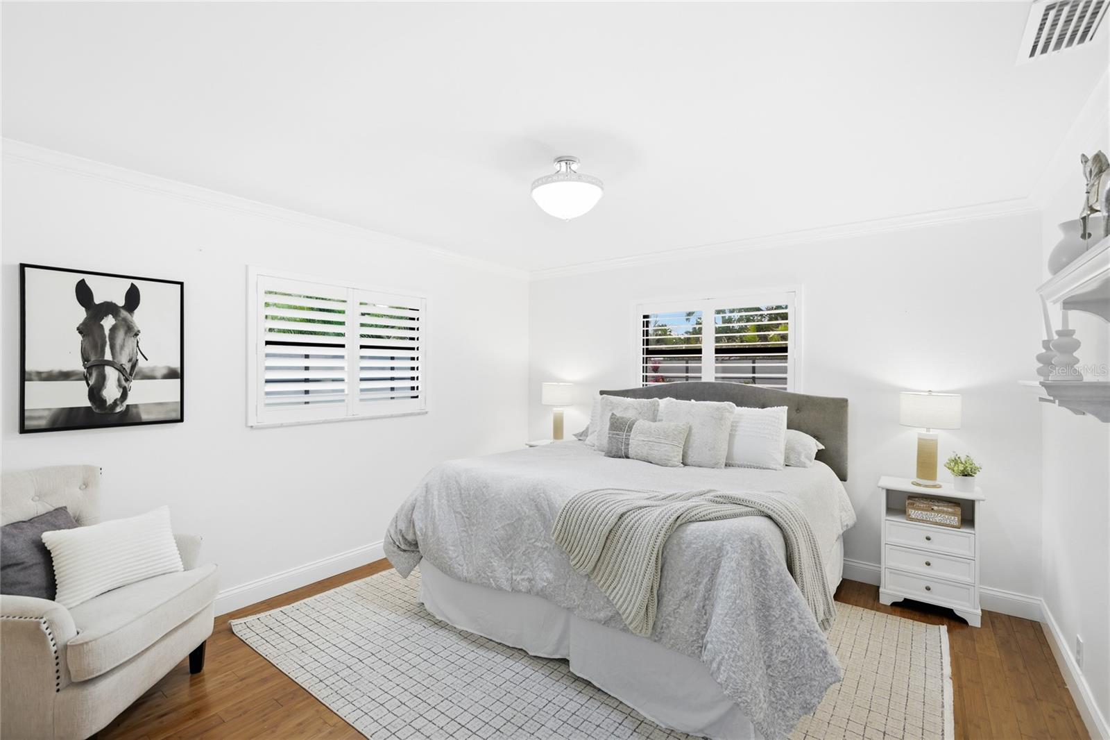 Image 36 of 83 For 526 Bird Key Drive