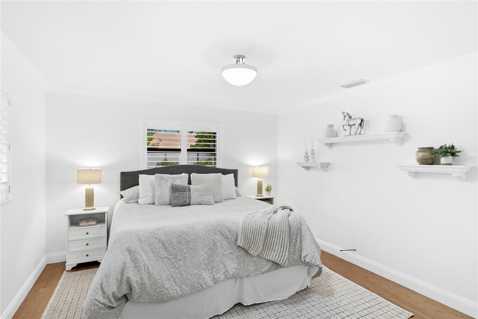 Image 37 of 83 For 526 Bird Key Drive