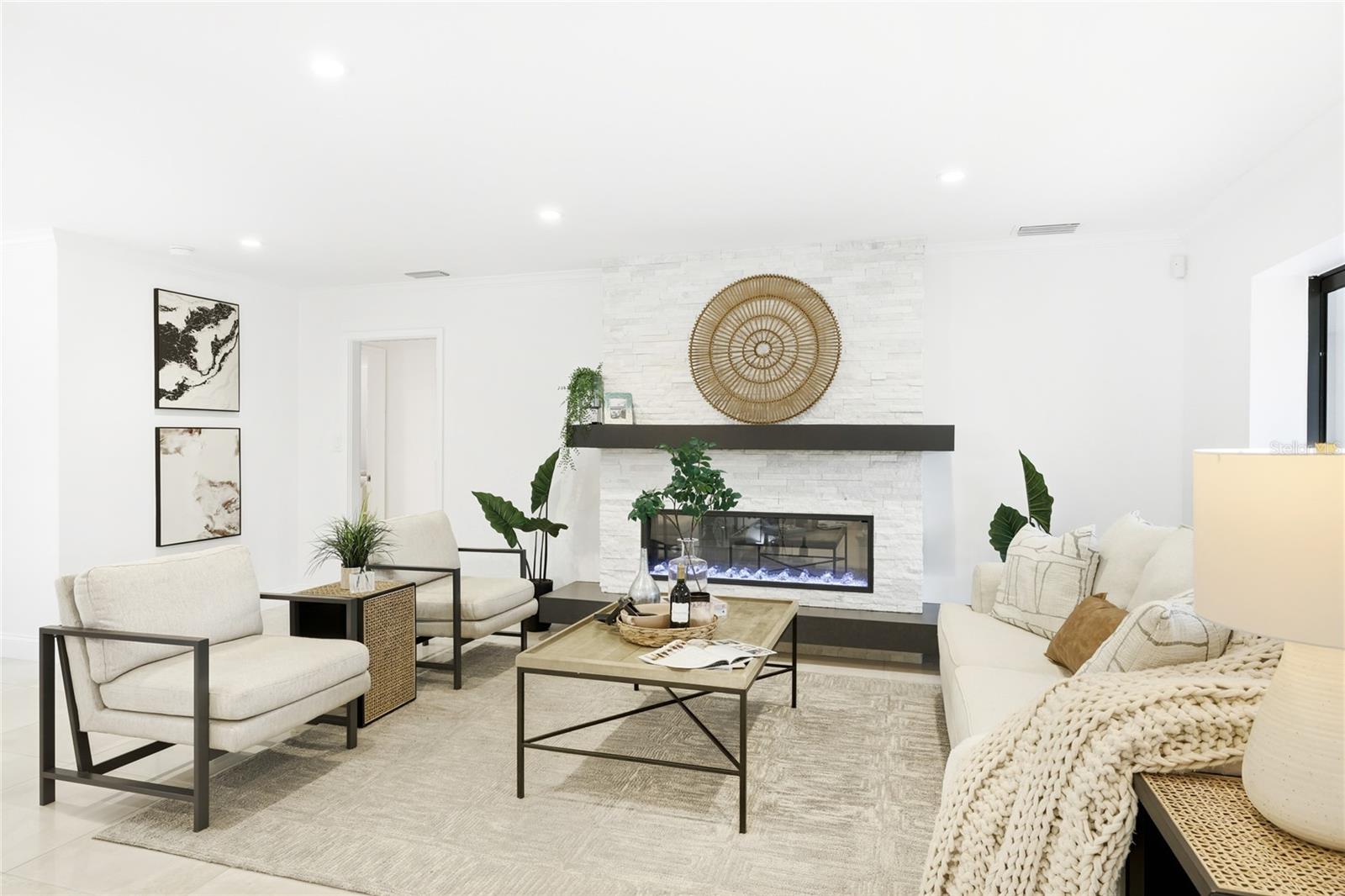 Image 4 of 83 For 526 Bird Key Drive