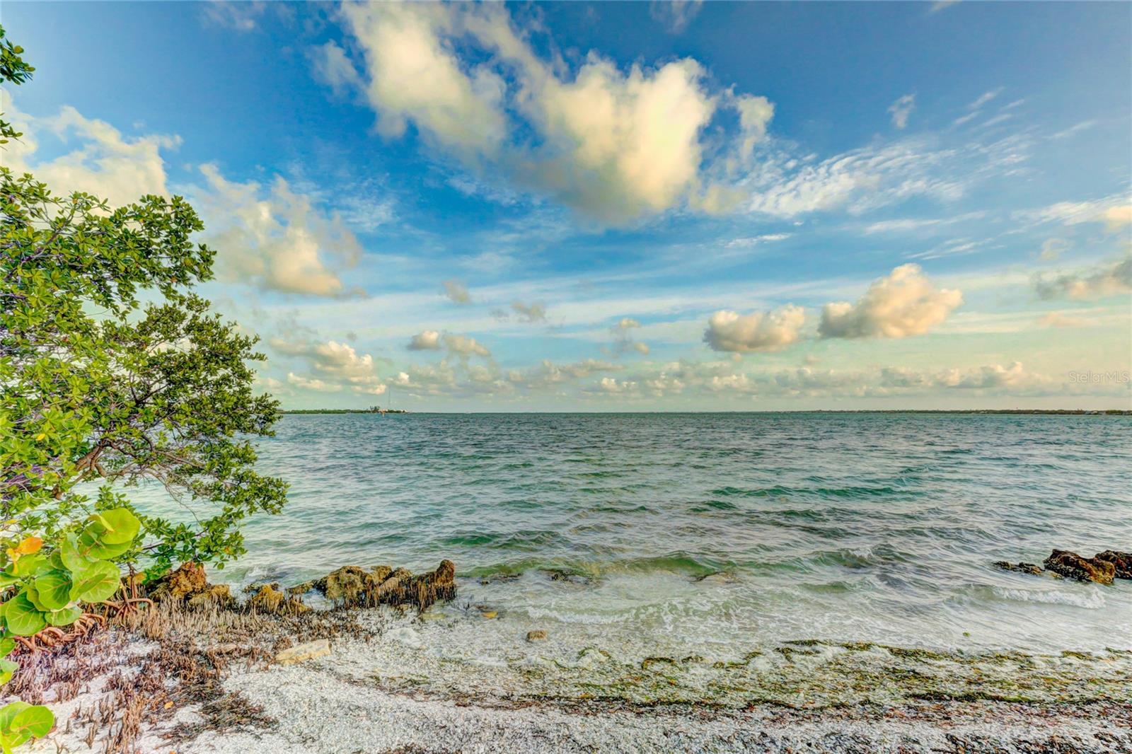 Image 71 of 83 For 526 Bird Key Drive