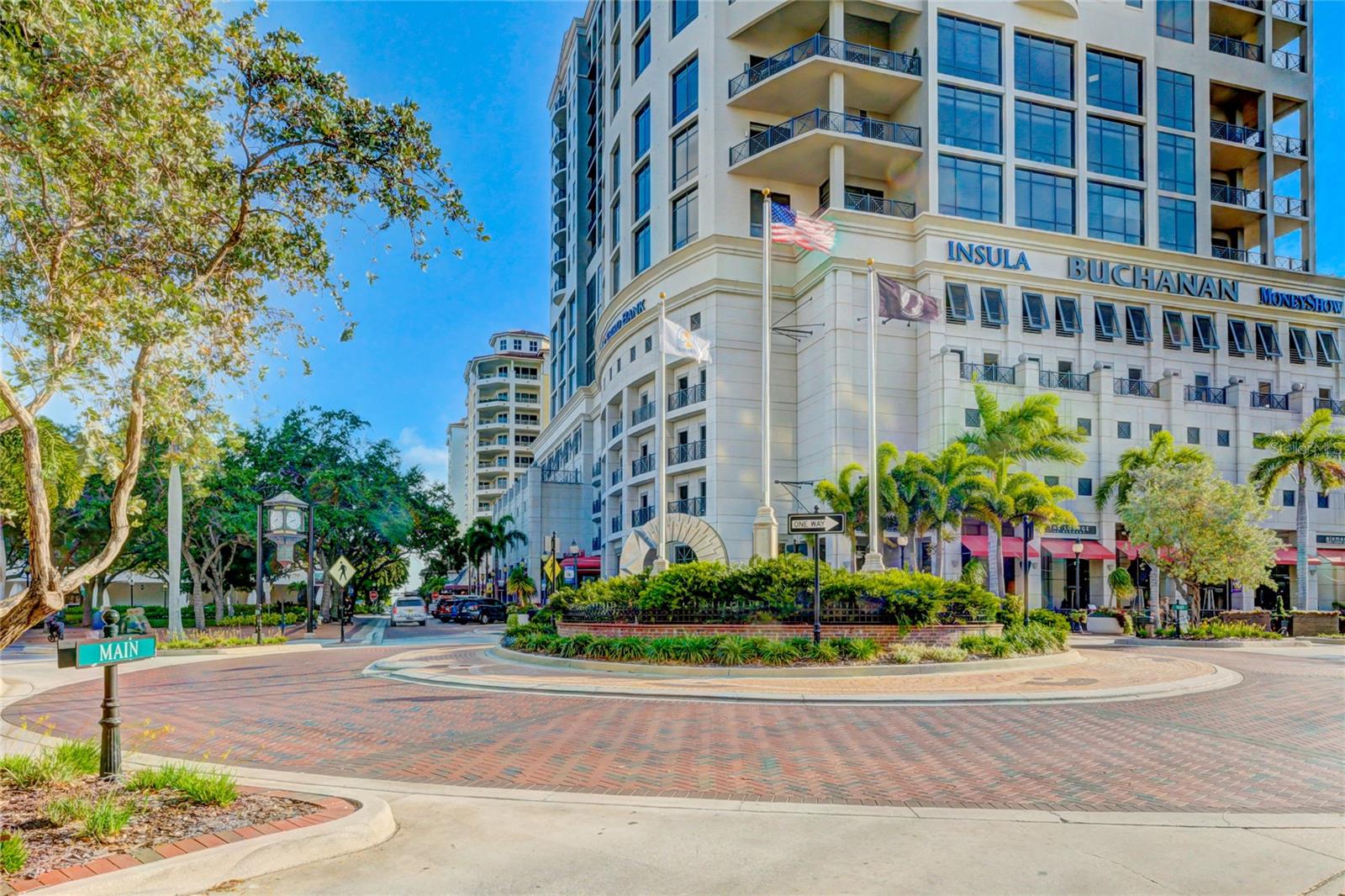 Image 78 of 83 For 526 Bird Key Drive