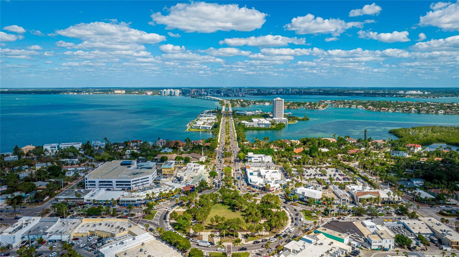 Image 82 of 83 For 526 Bird Key Drive