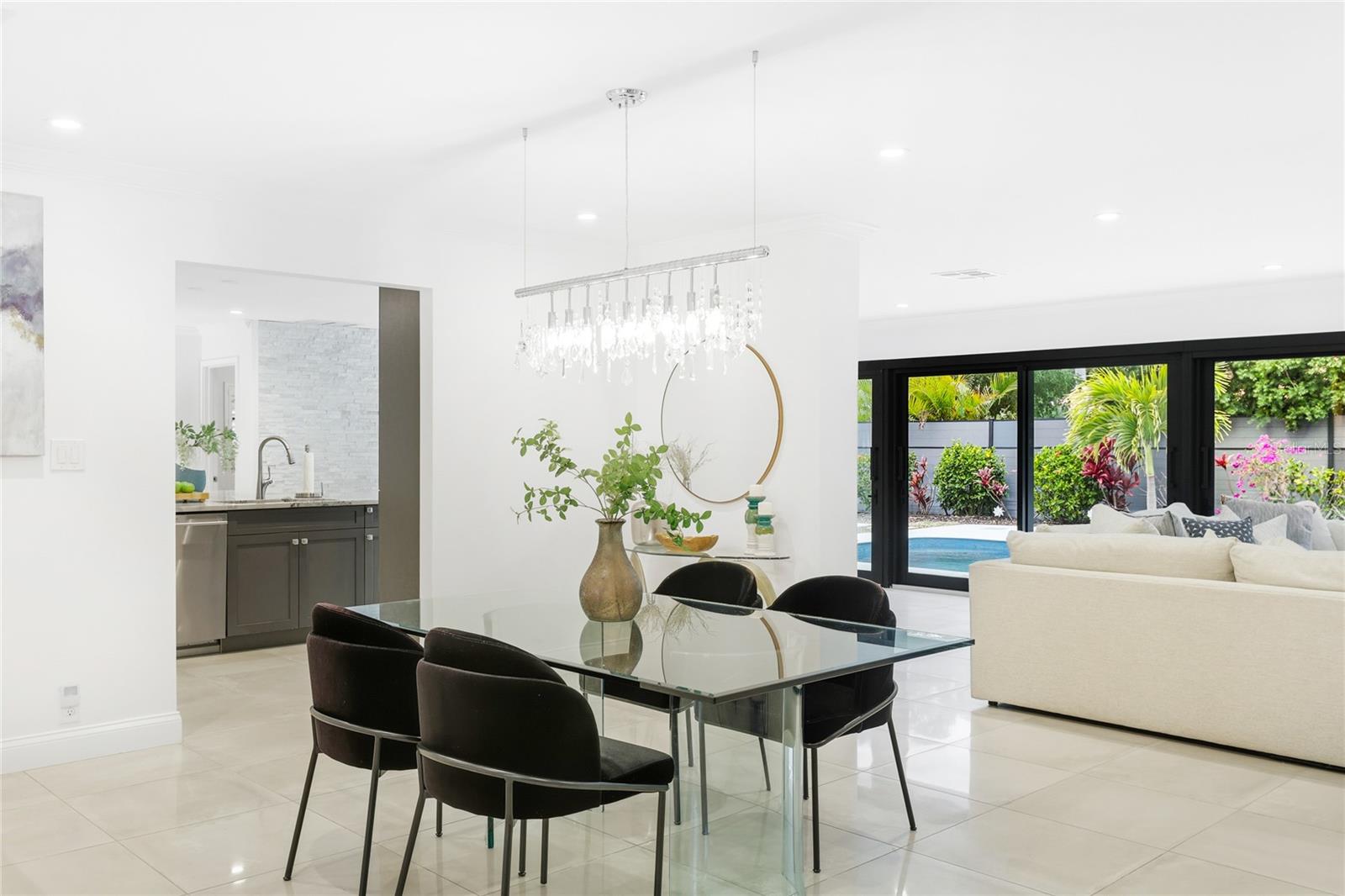 Image 9 of 83 For 526 Bird Key Drive