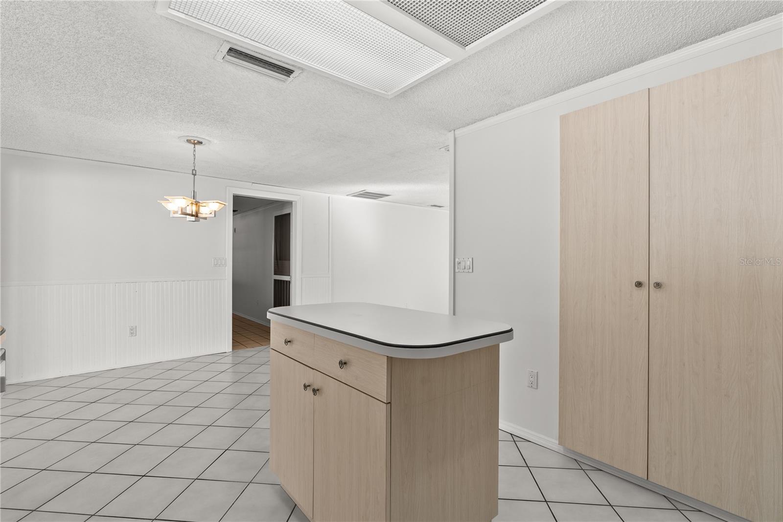 Image 13 of 47 For 3717 Prado Drive