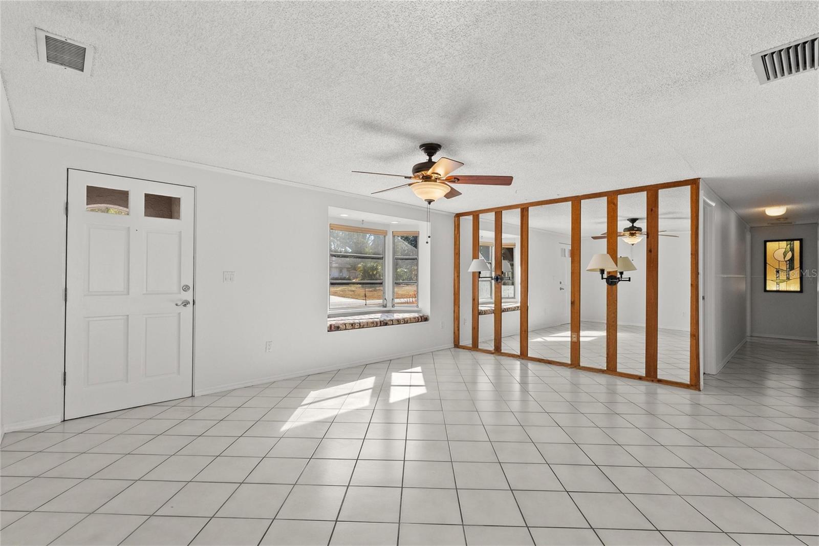 Image 4 of 47 For 3717 Prado Drive