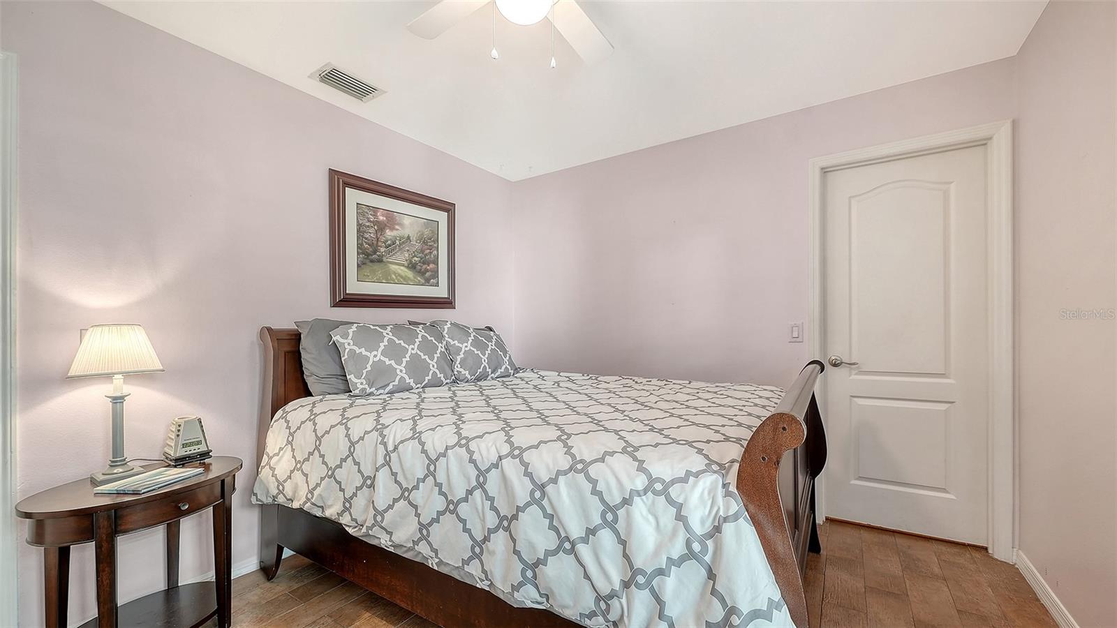 Image 17 of 24 For 8972 Huntington Pointe Drive