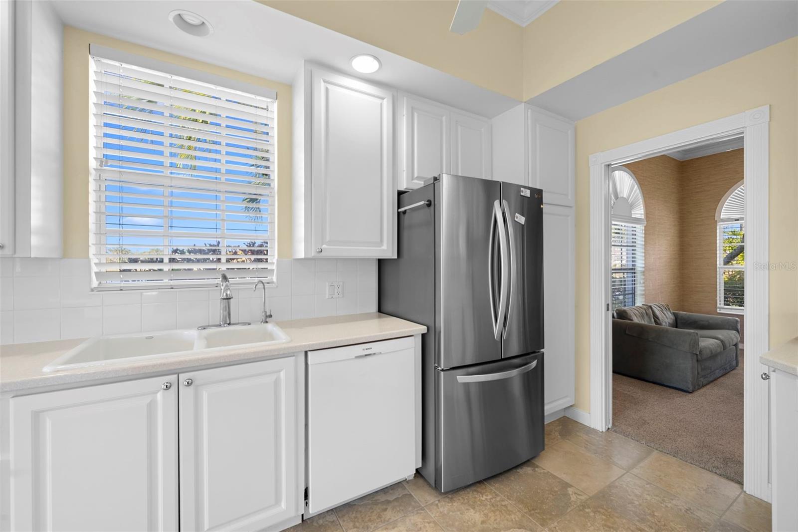 Image 13 of 72 For 7782 Uliva Way