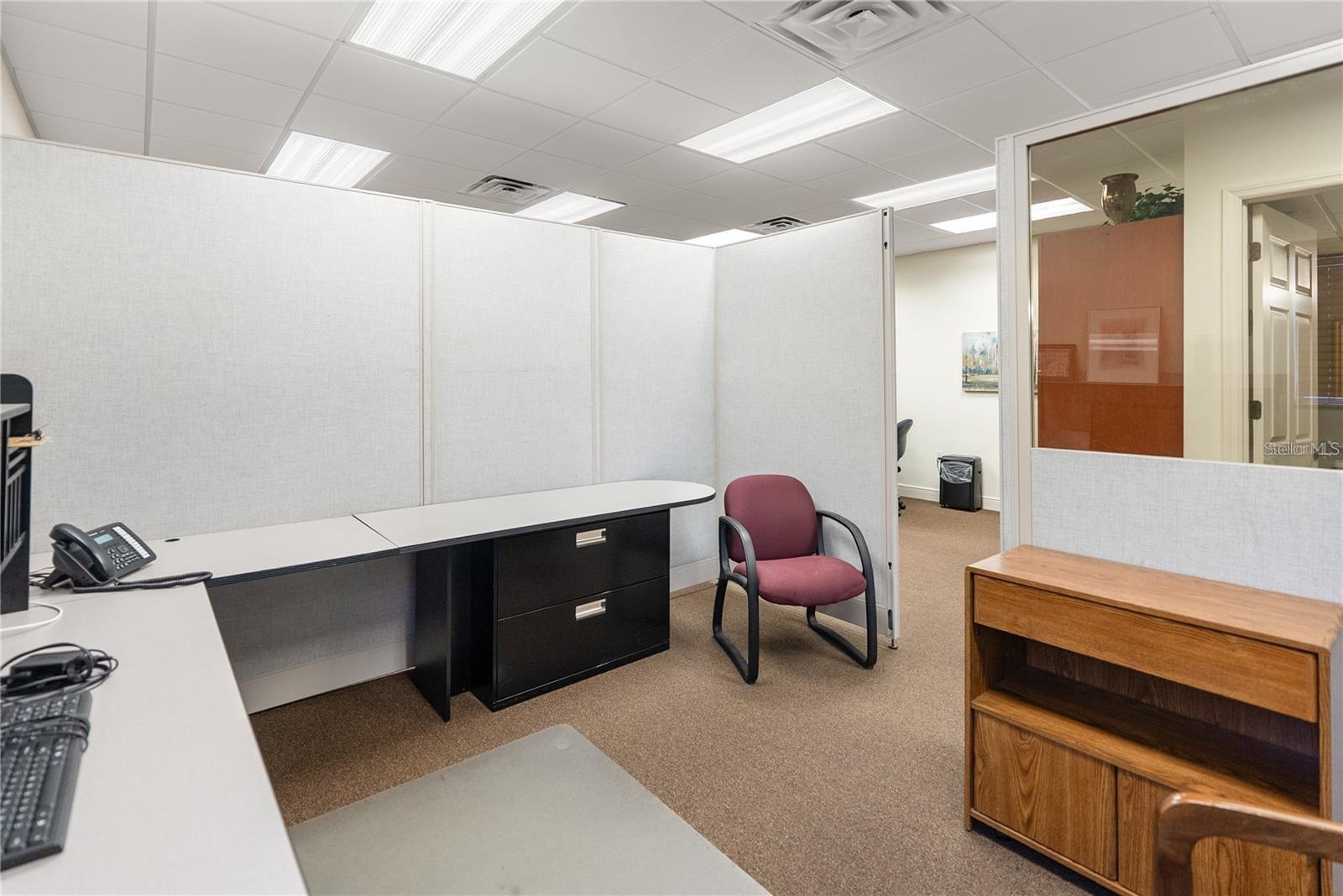 Image 12 of 19 For 436 Tamiami Trail C4