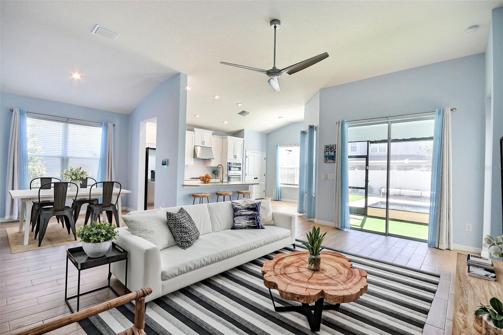 Image 16 of 58 For 10550 Piedra Dr