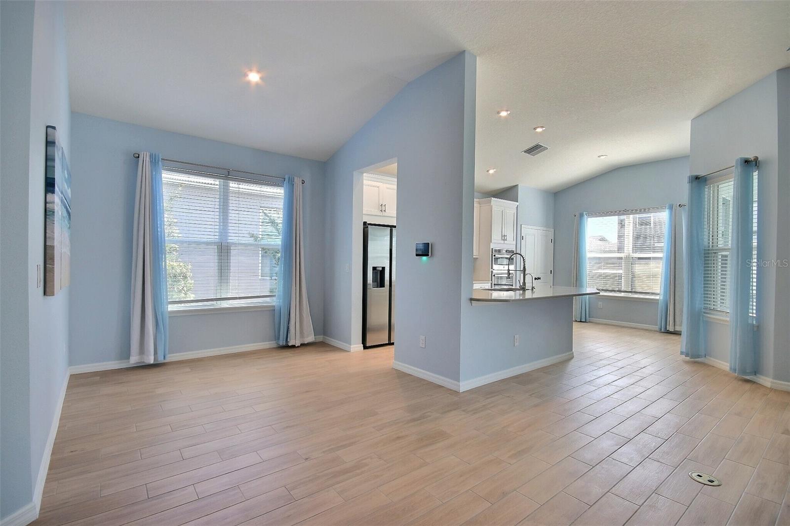 Image 18 of 58 For 10550 Piedra Dr