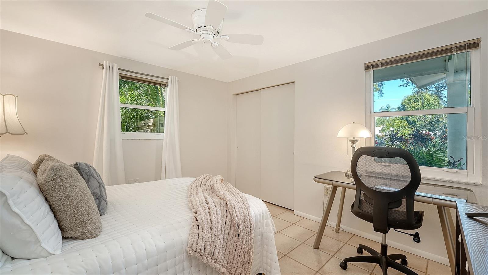 Image 25 of 39 For 626 46th Street