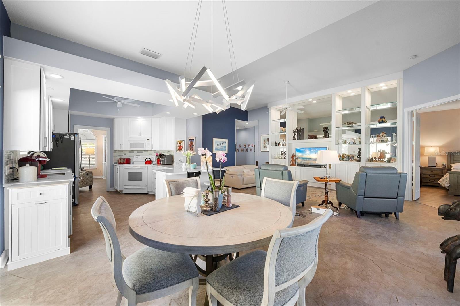 Image 11 of 64 For 5735 Wilena Place