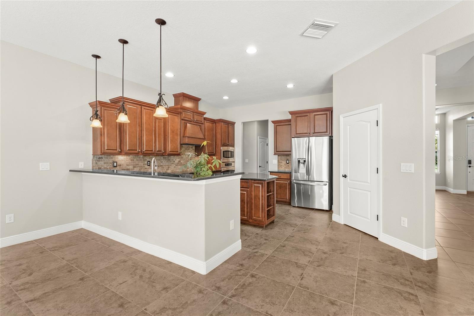 Image 15 of 73 For 5750 Rock Dove Drive