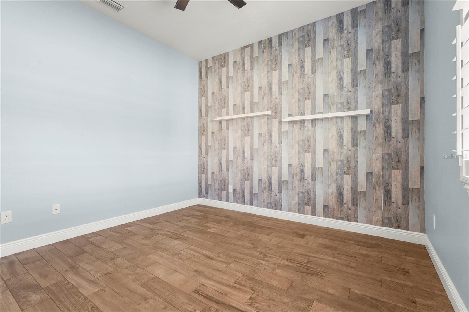 Image 36 of 73 For 5750 Rock Dove Drive