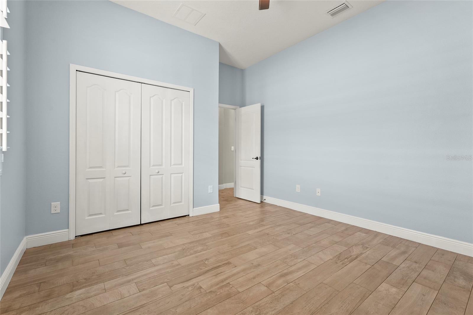 Image 37 of 73 For 5750 Rock Dove Drive