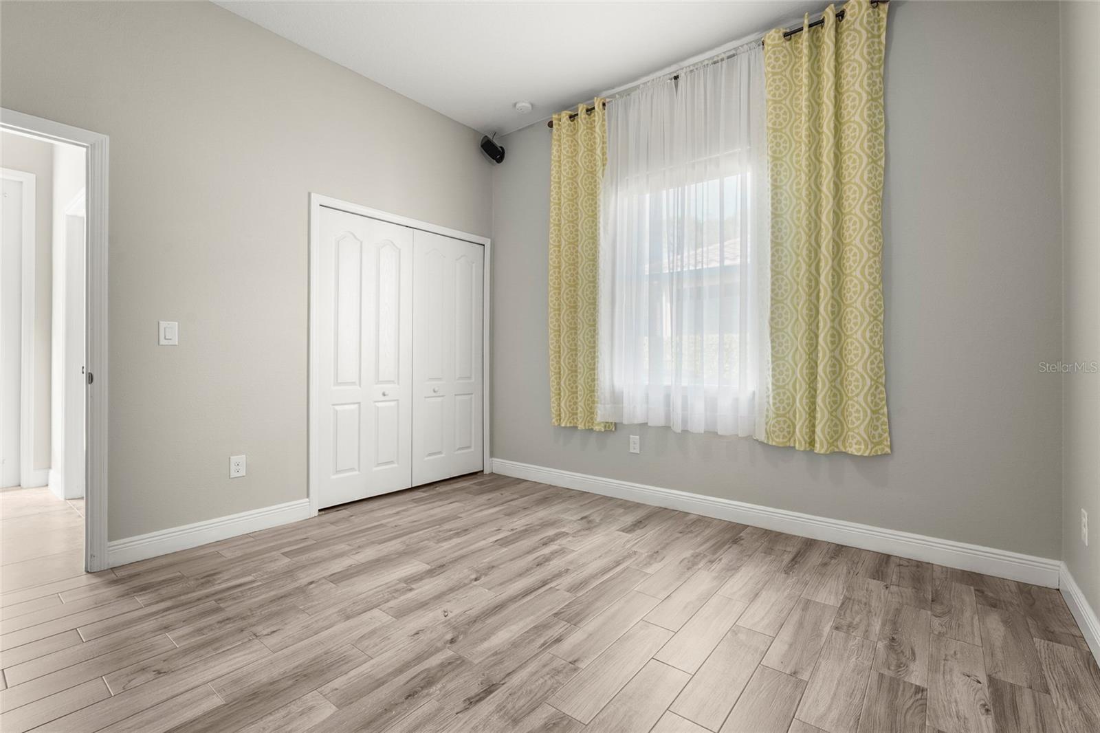 Image 44 of 73 For 5750 Rock Dove Drive