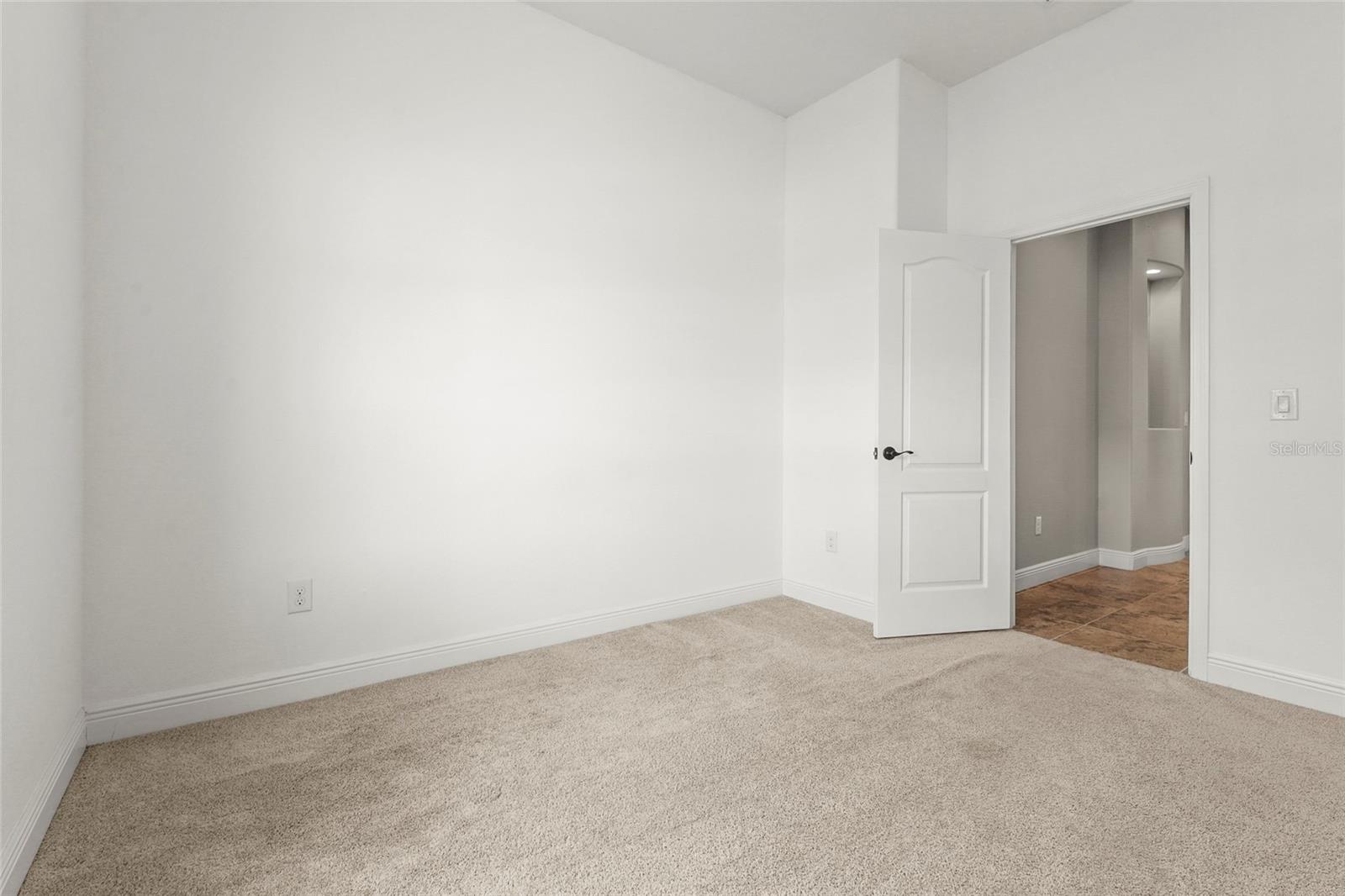 Image 47 of 73 For 5750 Rock Dove Drive