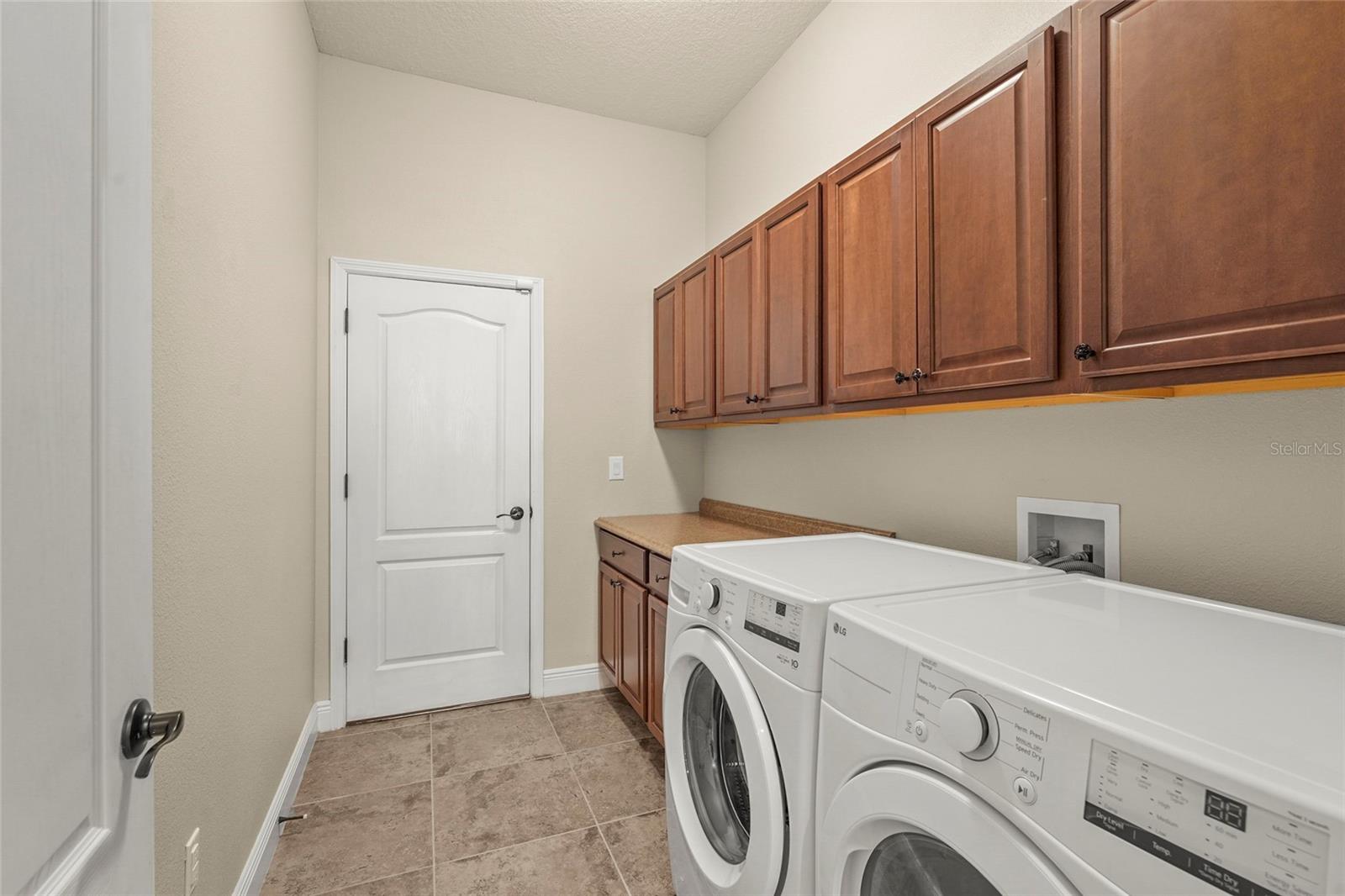 Image 48 of 73 For 5750 Rock Dove Drive