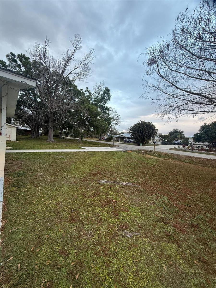 Image 15 of 36 For 1327 Vermont Avenue