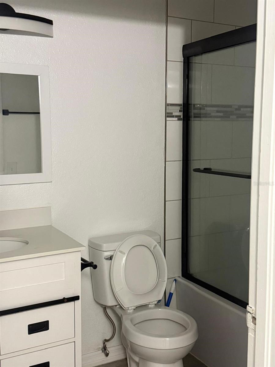 Image 31 of 36 For 1327 Vermont Avenue