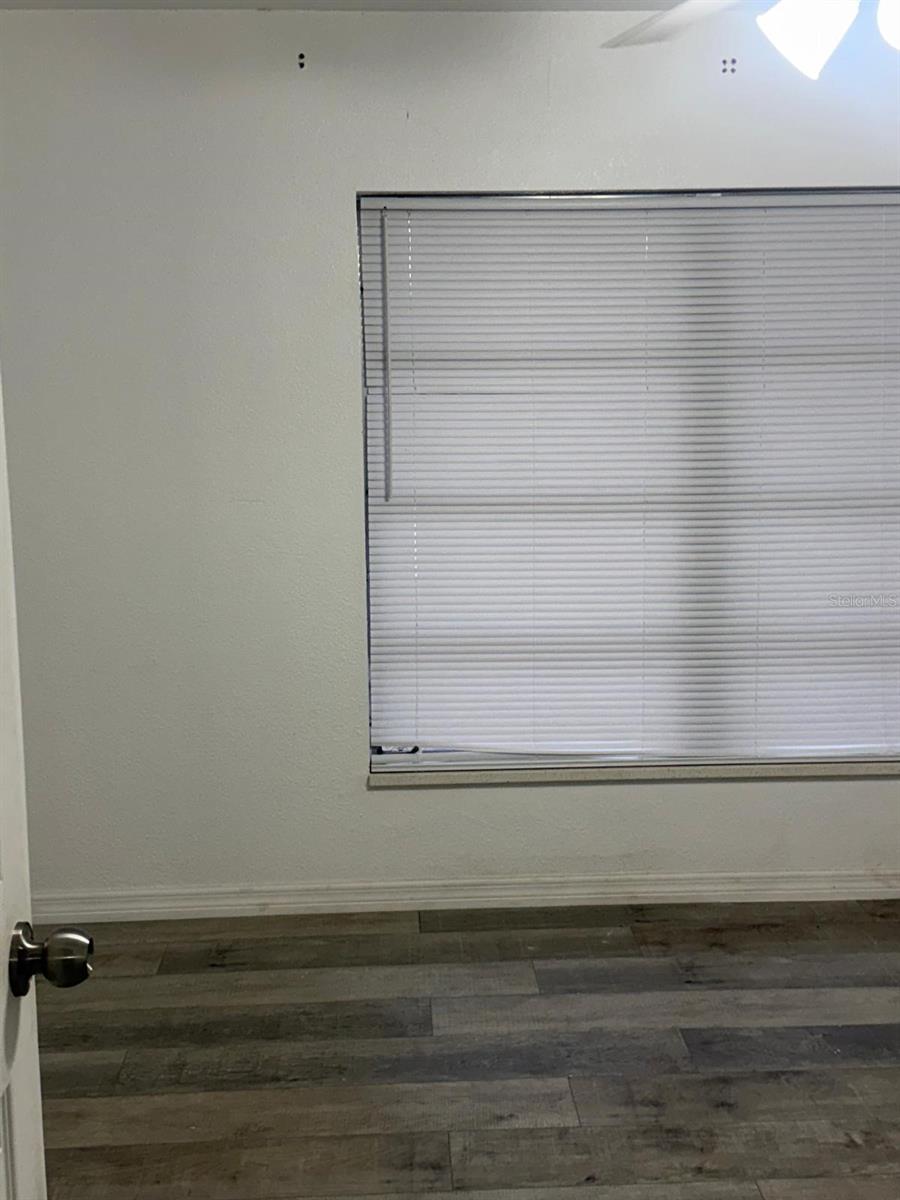 Image 34 of 36 For 1327 Vermont Avenue