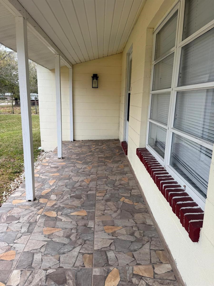 Image 7 of 36 For 1327 Vermont Avenue