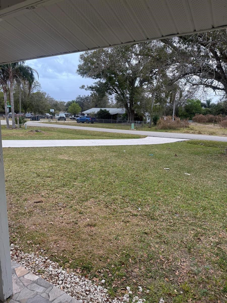 Image 8 of 36 For 1327 Vermont Avenue