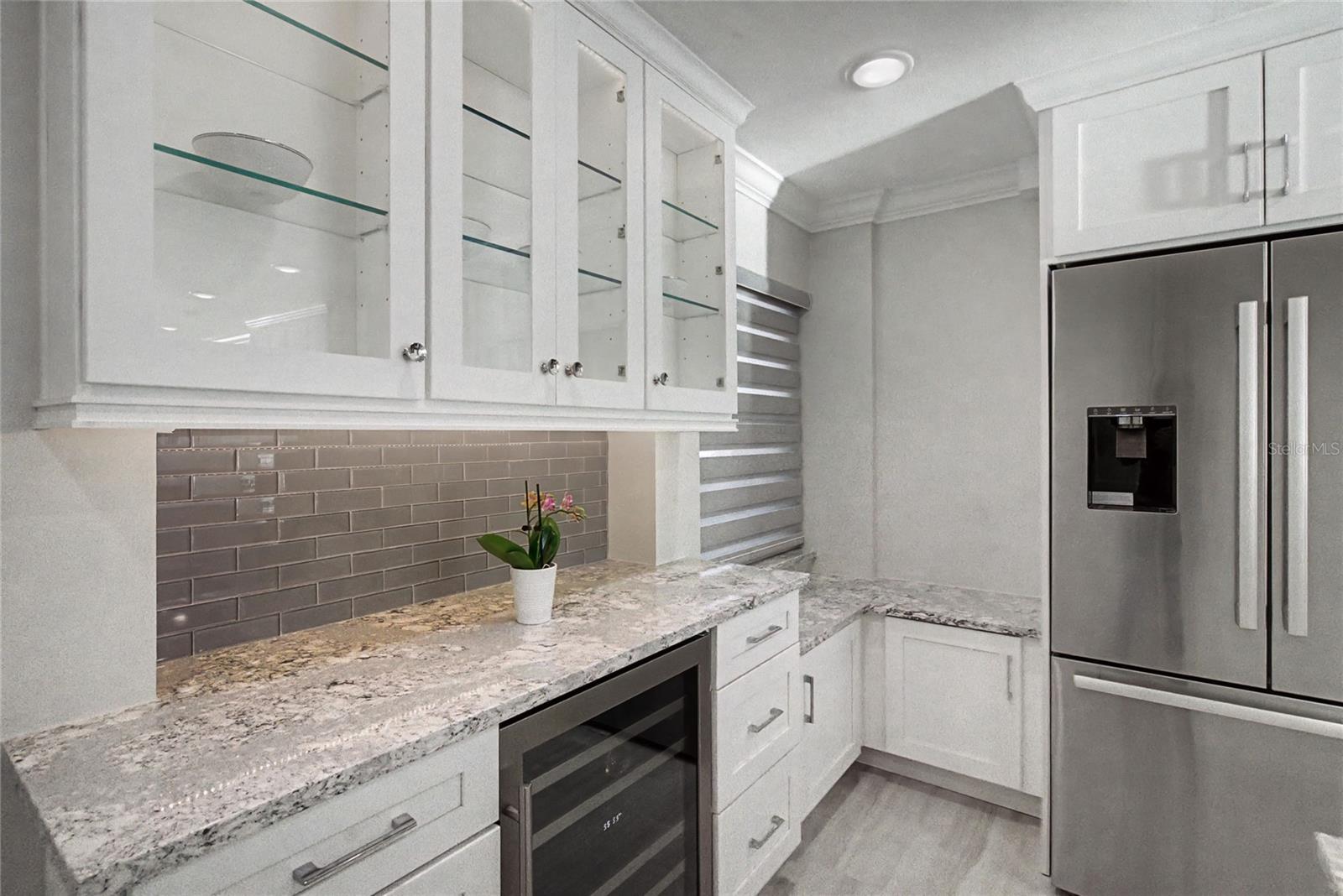 Image 3 of 63 For 19 Whispering Sands Drive 1105