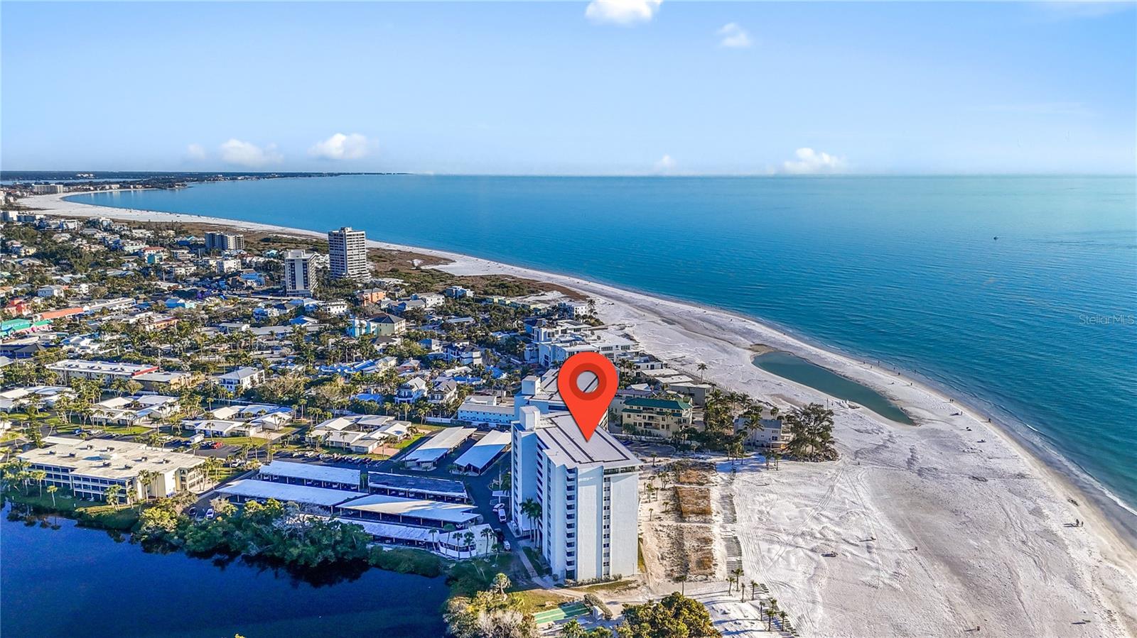 Image 39 of 63 For 19 Whispering Sands Drive 1105