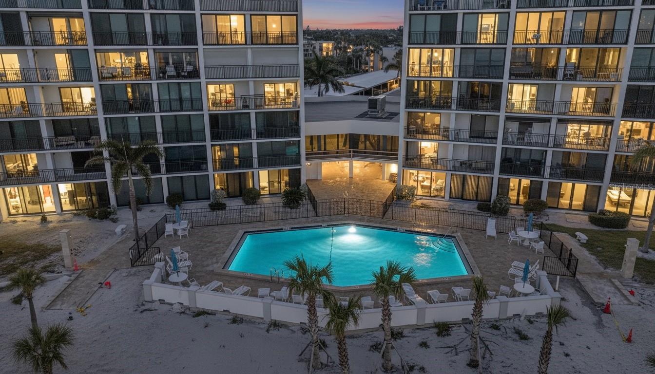 Image 48 of 63 For 19 Whispering Sands Drive 1105