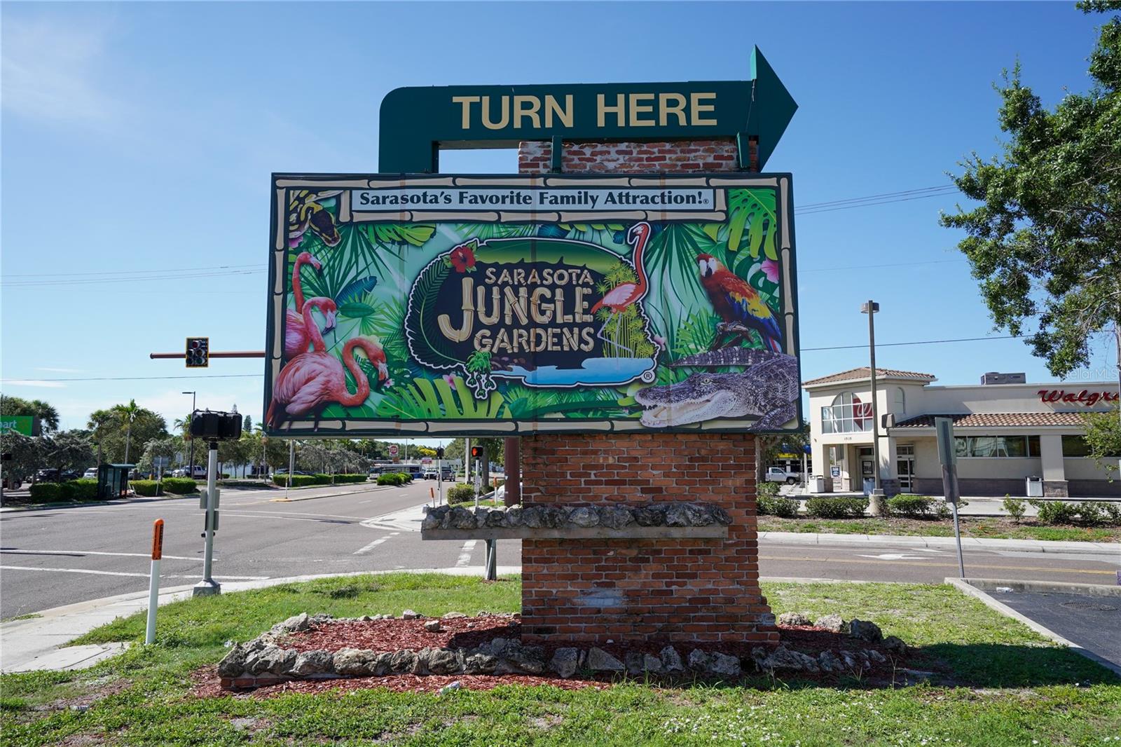 Image 54 of 63 For 19 Whispering Sands Drive 1105