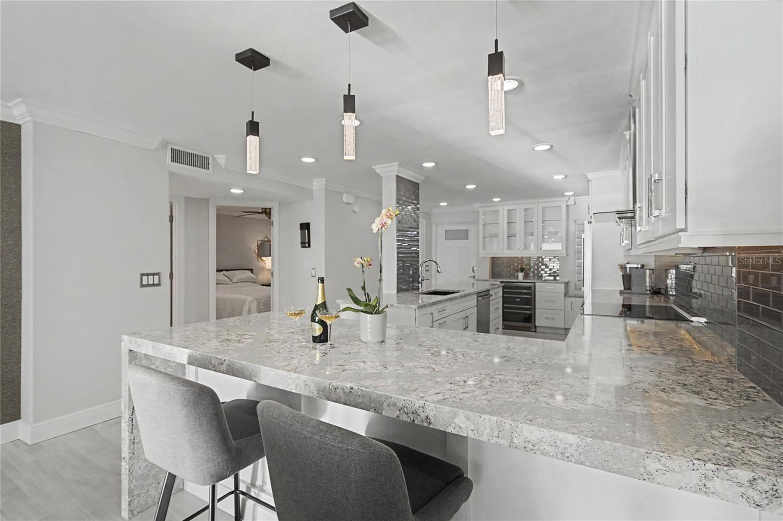 Image 7 of 63 For 19 Whispering Sands Drive 1105