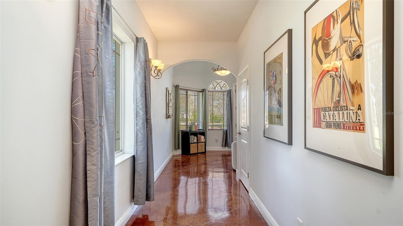 Image 10 of 58 For 2098 Palm View Road