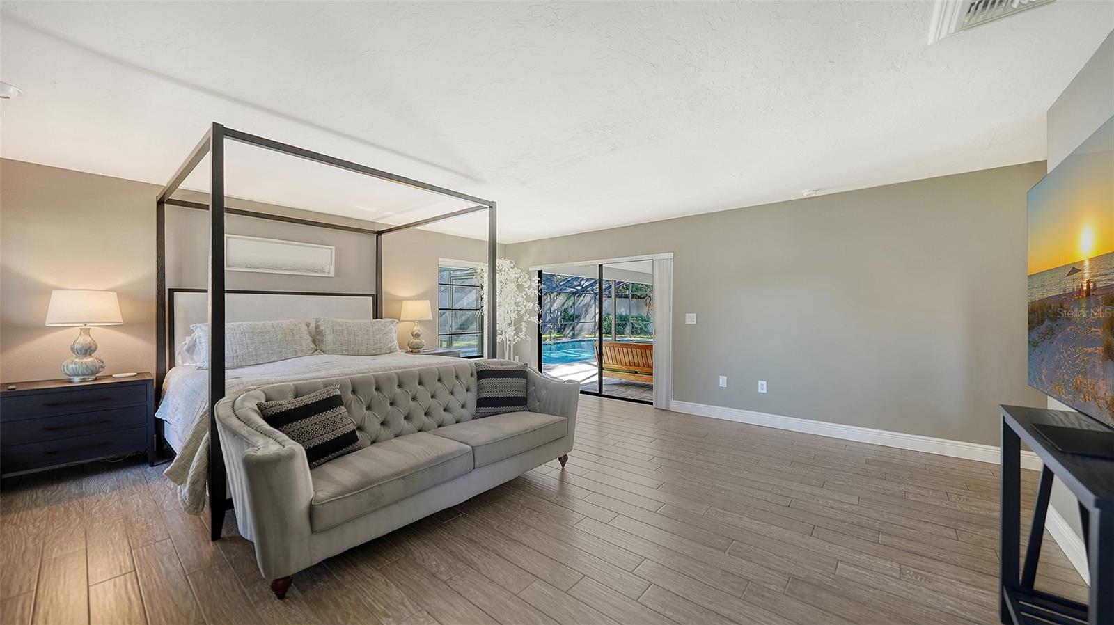 Image 15 of 44 For 3783 Beneva Oaks Boulevard