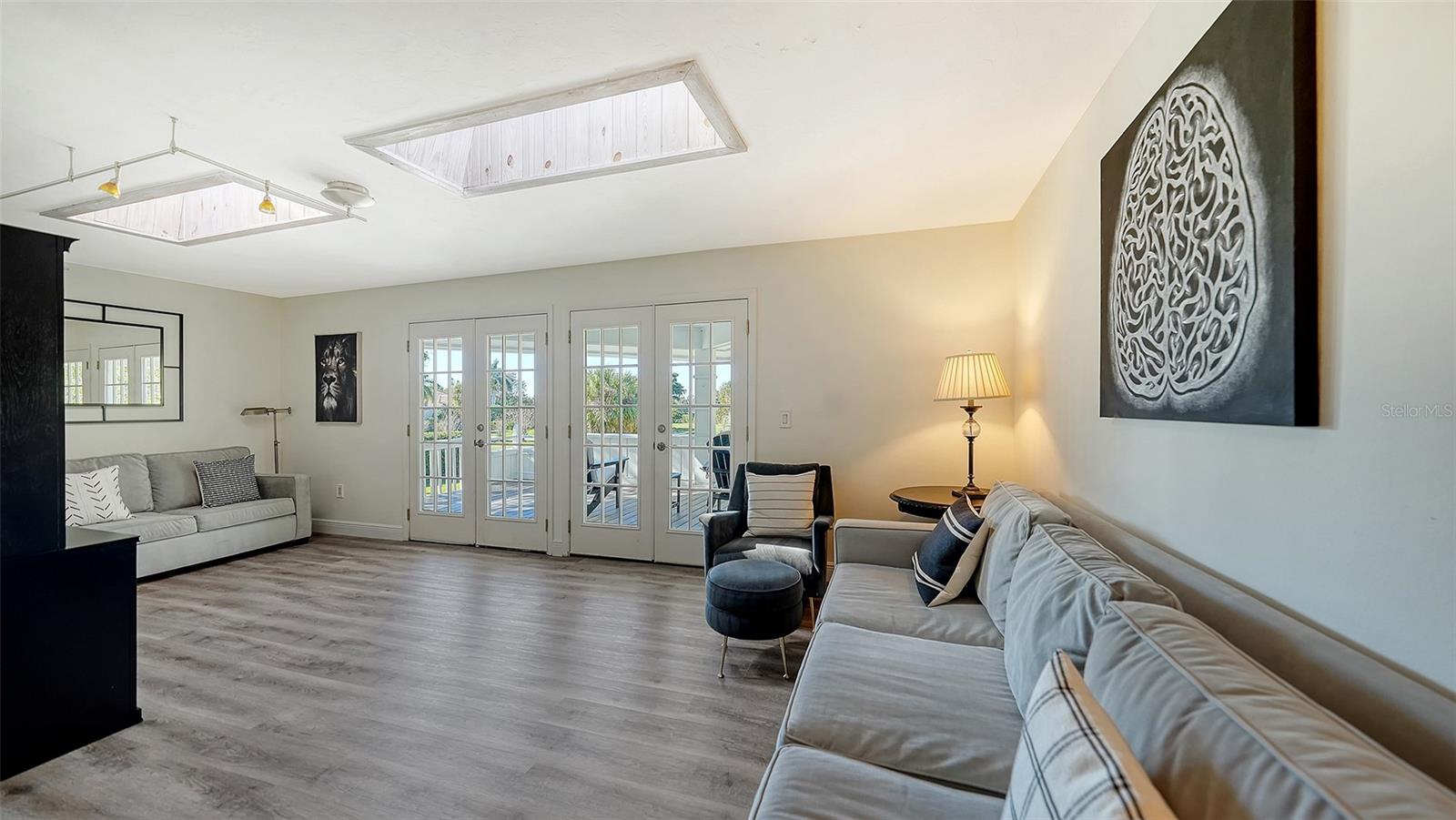 Image 29 of 44 For 3783 Beneva Oaks Boulevard