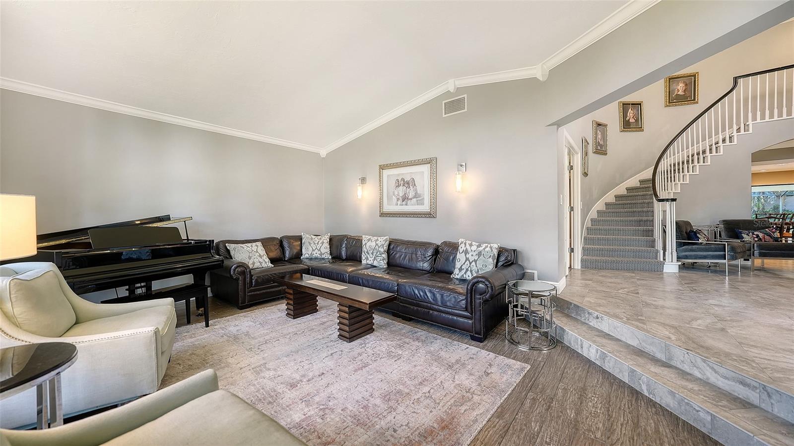 Image 5 of 44 For 3783 Beneva Oaks Boulevard