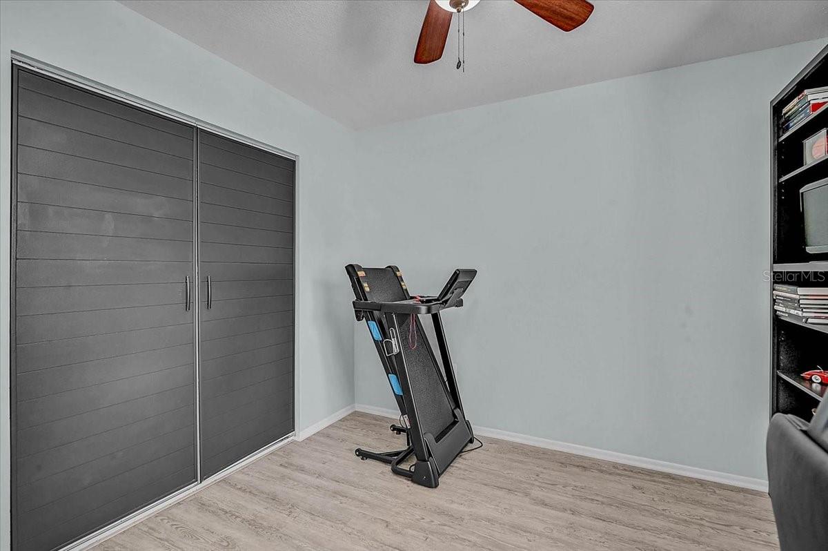 Image 23 of 42 For 3810 42nd Avenue W