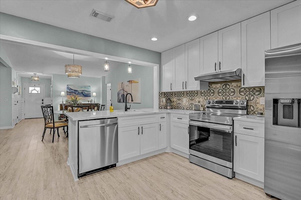 Image 5 of 42 For 3810 42nd Avenue W